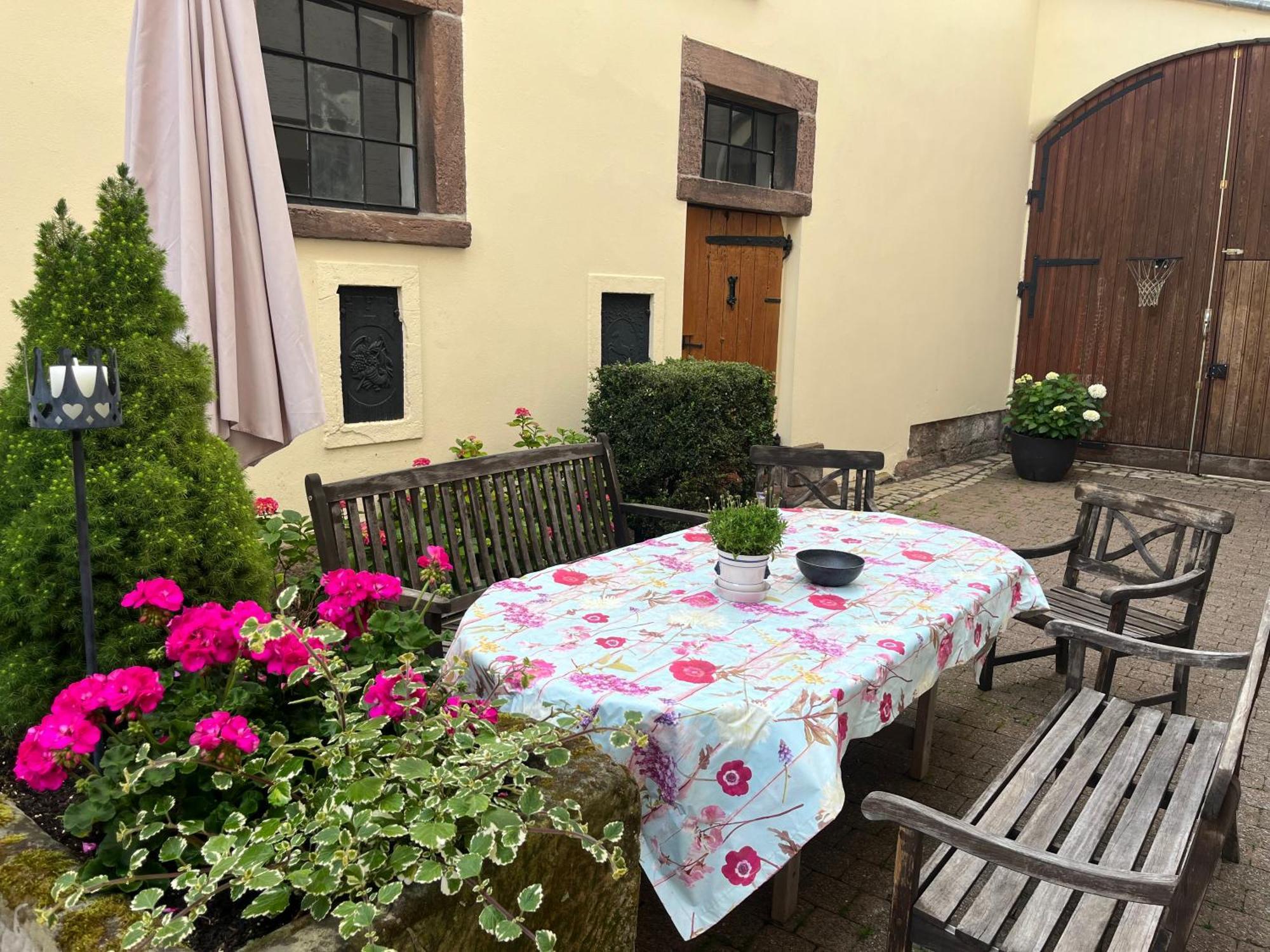 Apartment Van Eß Hof - Altstadt Warburg Exterior foto